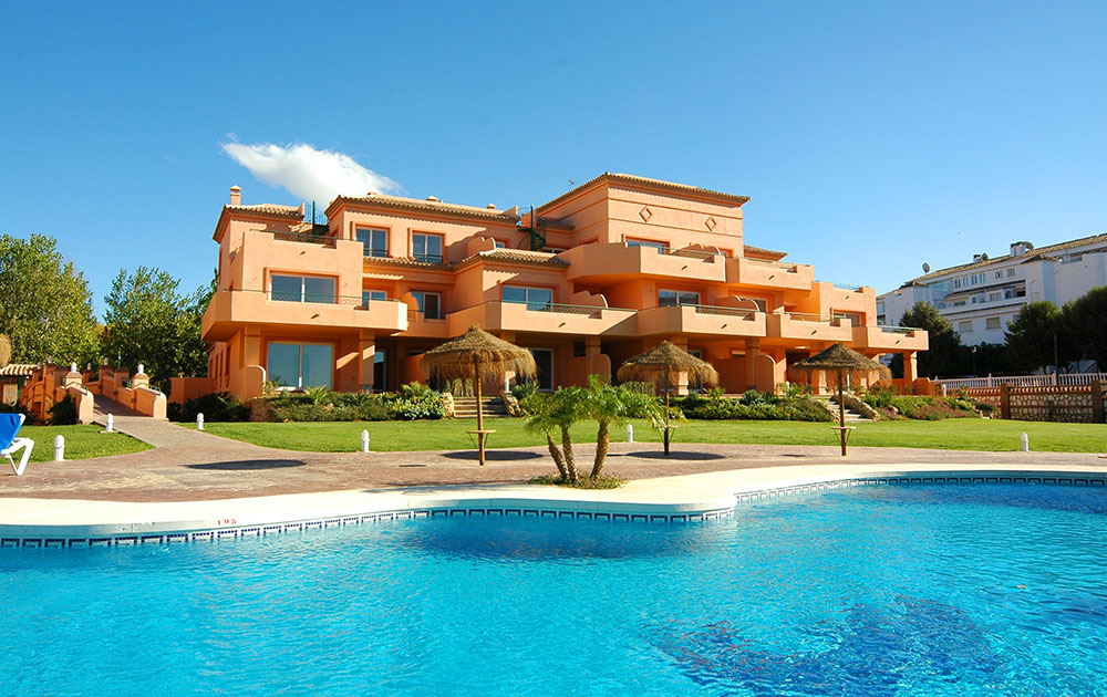 Langtidsferie p Marbella Beach Resort i Elviria p Costa del Sol